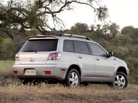 2004款三菱Outlander