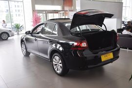 2012款一汽大众宝来1.6L自动特别版