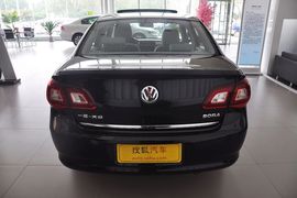 2012款一汽大众宝来1.6L自动特别版