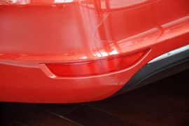 2012款大众全新速腾1.6L自动舒适型