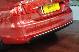 2012款大众全新速腾1.6L自动舒适型