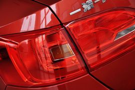 2012款大众全新速腾1.6L自动舒适型