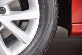 2012款大众全新速腾1.6L自动舒适型