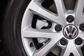 2012款大众全新速腾1.6L自动舒适型