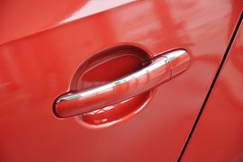 2012款大众全新速腾1.6L自动舒适型