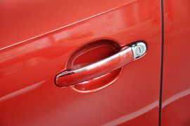 2012款大众全新速腾1.6L自动舒适型