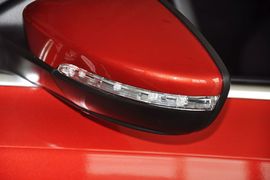 2012款大众全新速腾1.6L自动舒适型