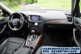 奥迪Q5对比试驾路虎神行者2组图