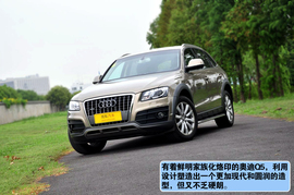 奥迪Q5对比试驾路虎神行者2组图