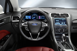 2013款福特蒙迪欧