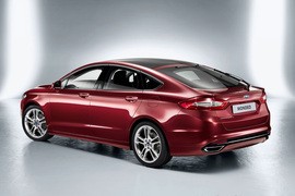 2013款福特蒙迪欧