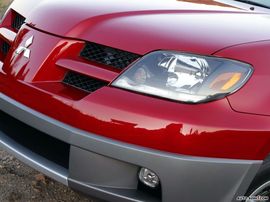 2004款三菱Outlander