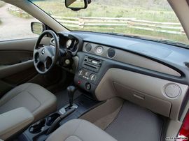 2004款三菱Outlander