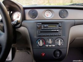 2004款三菱Outlander