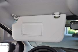 2012款福特福克斯两厢1.6L手动舒适型
