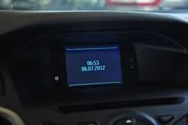2012款福特福克斯两厢1.6L手动舒适型