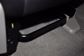 2012款福特福克斯三厢1.6L手动舒适型