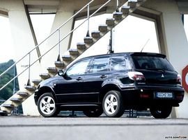 2004款三菱Outlander