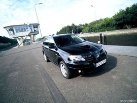 2004款三菱Outlander