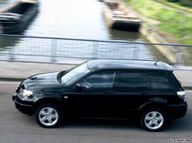 2004款三菱Outlander