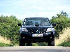 2004款三菱Outlander