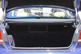 试驾2013款雷克萨斯LS