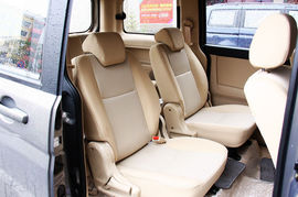 长安欧诺1.5L精英型试驾实拍