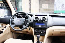 长安欧诺1.5L精英型试驾实拍