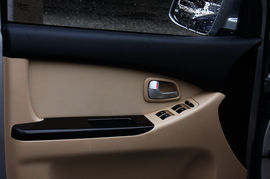 长安欧诺1.5L精英型试驾实拍