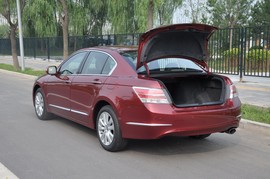 2013款广汽本田雅阁2.4L