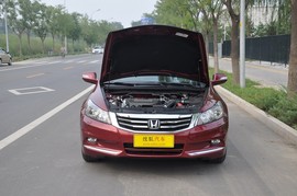 2013款广汽本田雅阁2.4L
