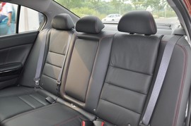 2013款广汽本田雅阁2.4L