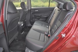 2013款广汽本田雅阁2.4L