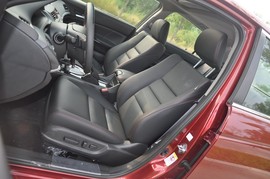 2013款广汽本田雅阁2.4L