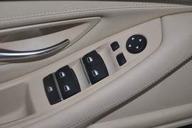 2012款宝马530i领先型旅行版到店实拍