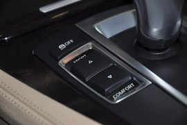 2012款宝马530i领先型旅行版到店实拍