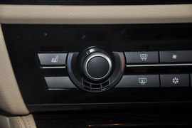 2012款宝马530i领先型旅行版到店实拍