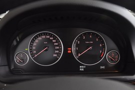 2012款宝马530i领先型旅行版到店实拍