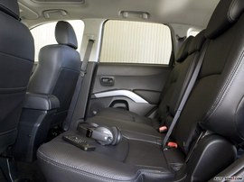 2007款三菱Outlander