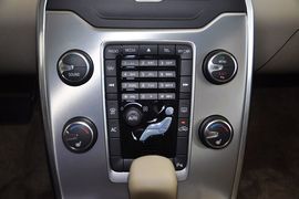 2012款沃尔沃S80L