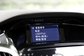 测试2012款新福克斯三厢2.0自动挡