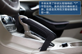 测试2012款新福克斯三厢2.0自动挡