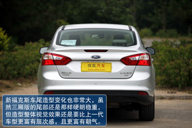 测试2012款新福克斯三厢2.0自动挡