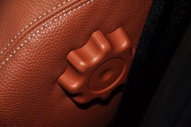 2012款纳智捷大7SUV