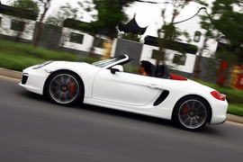 全新一代保时捷Boxster试驾图解