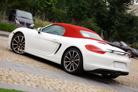 全新一代保时捷Boxster试驾图解