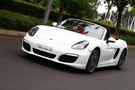 全新一代保时捷Boxster试驾图解