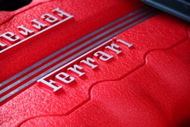 2012款法拉利California30到店实拍