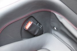 2012款法拉利California30到店实拍