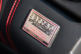 2012款法拉利California30到店实拍